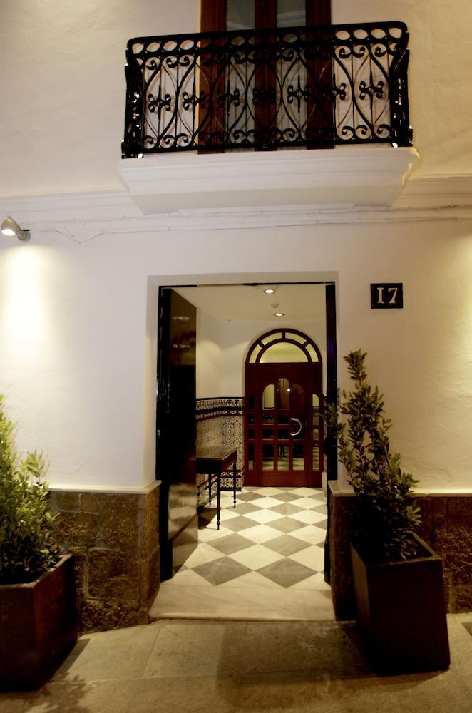 Hostal El Alojado De Velarde Conil De La Frontera Extérieur photo