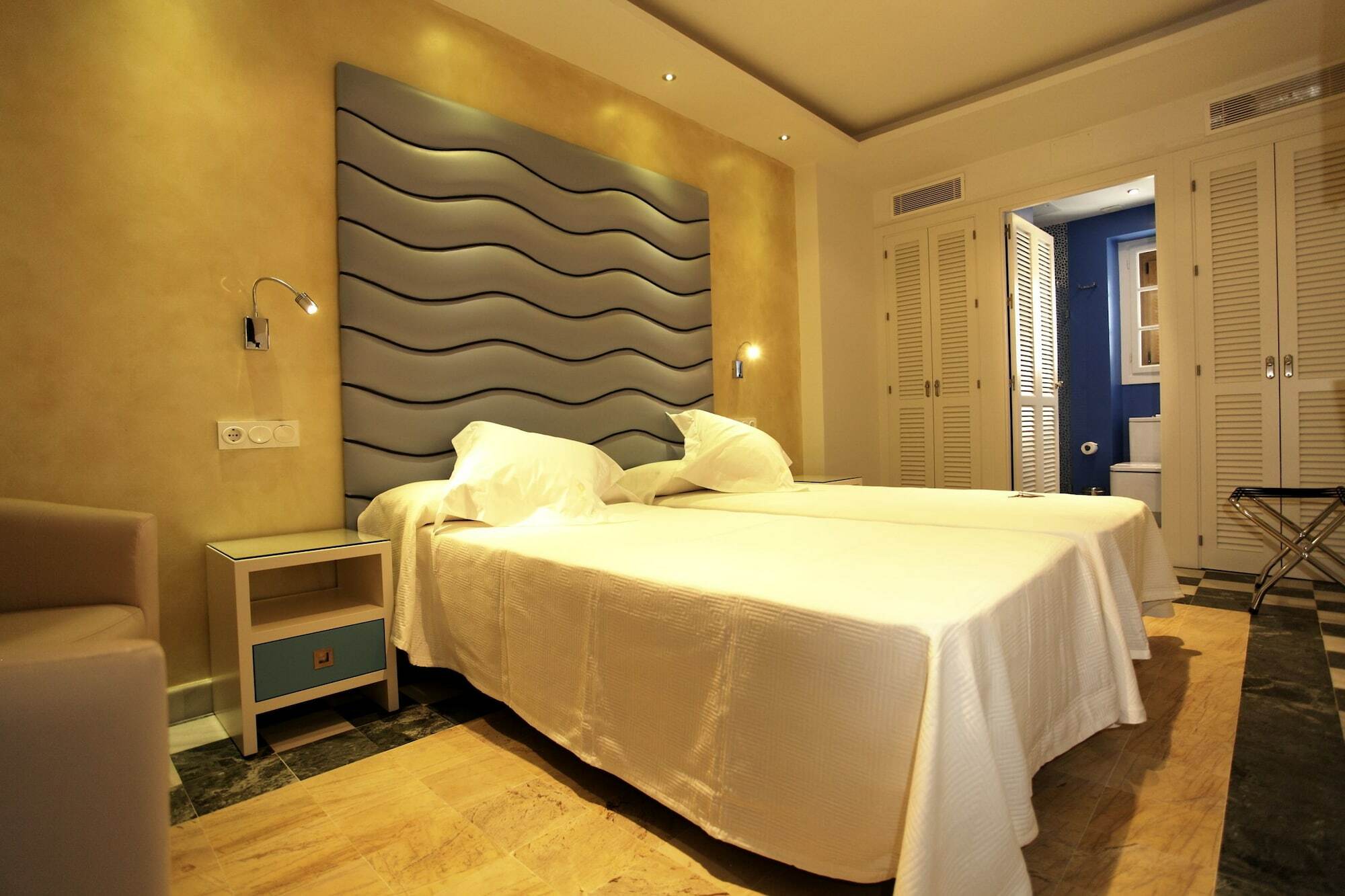 Hostal El Alojado De Velarde Conil De La Frontera Extérieur photo